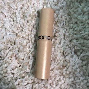 Sonia Kashuk highlighter